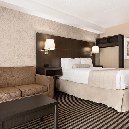 Days Inn By Wyndham Miramichi Nb Kültér fotó