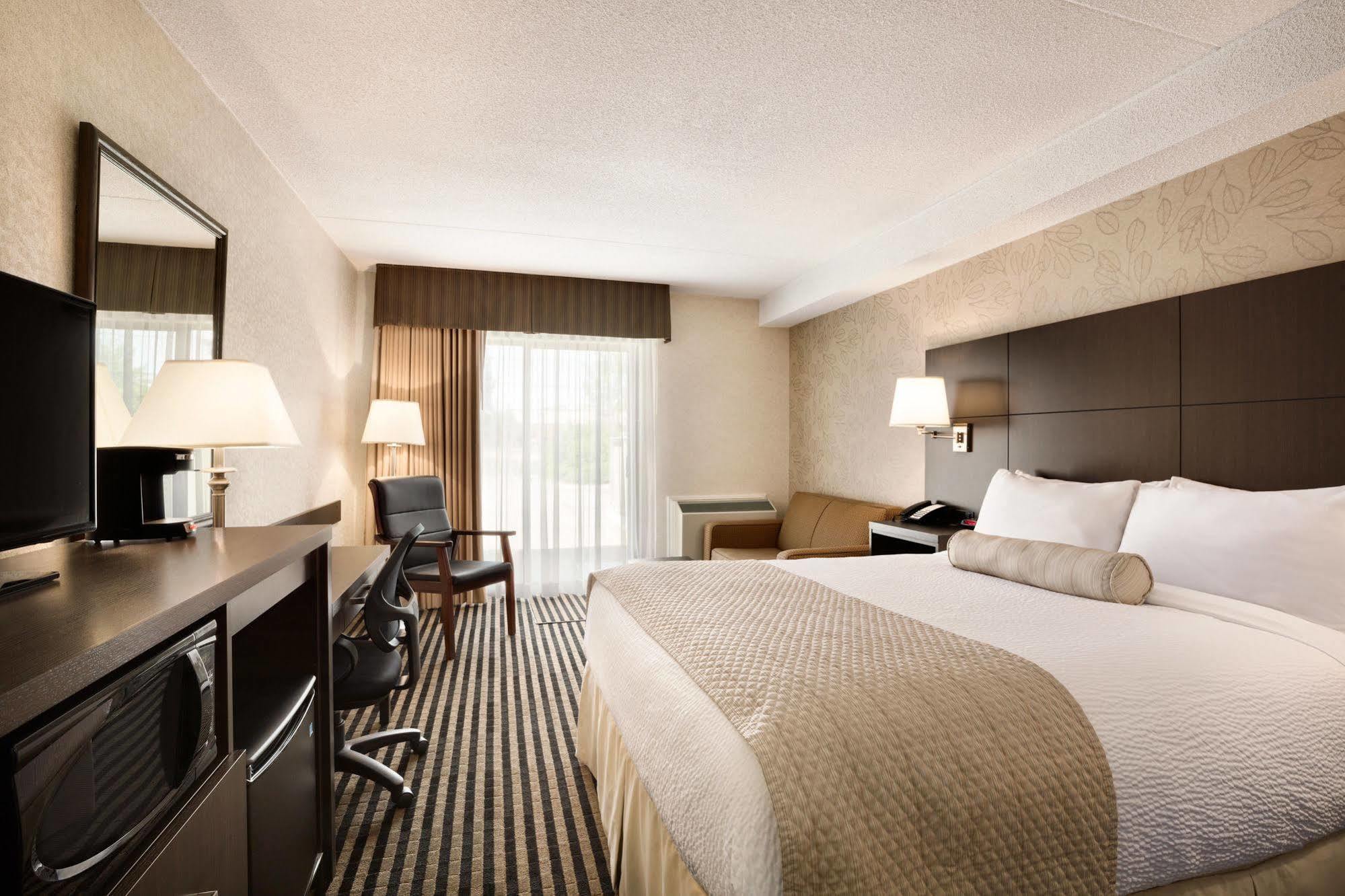 Days Inn By Wyndham Miramichi Nb Kültér fotó