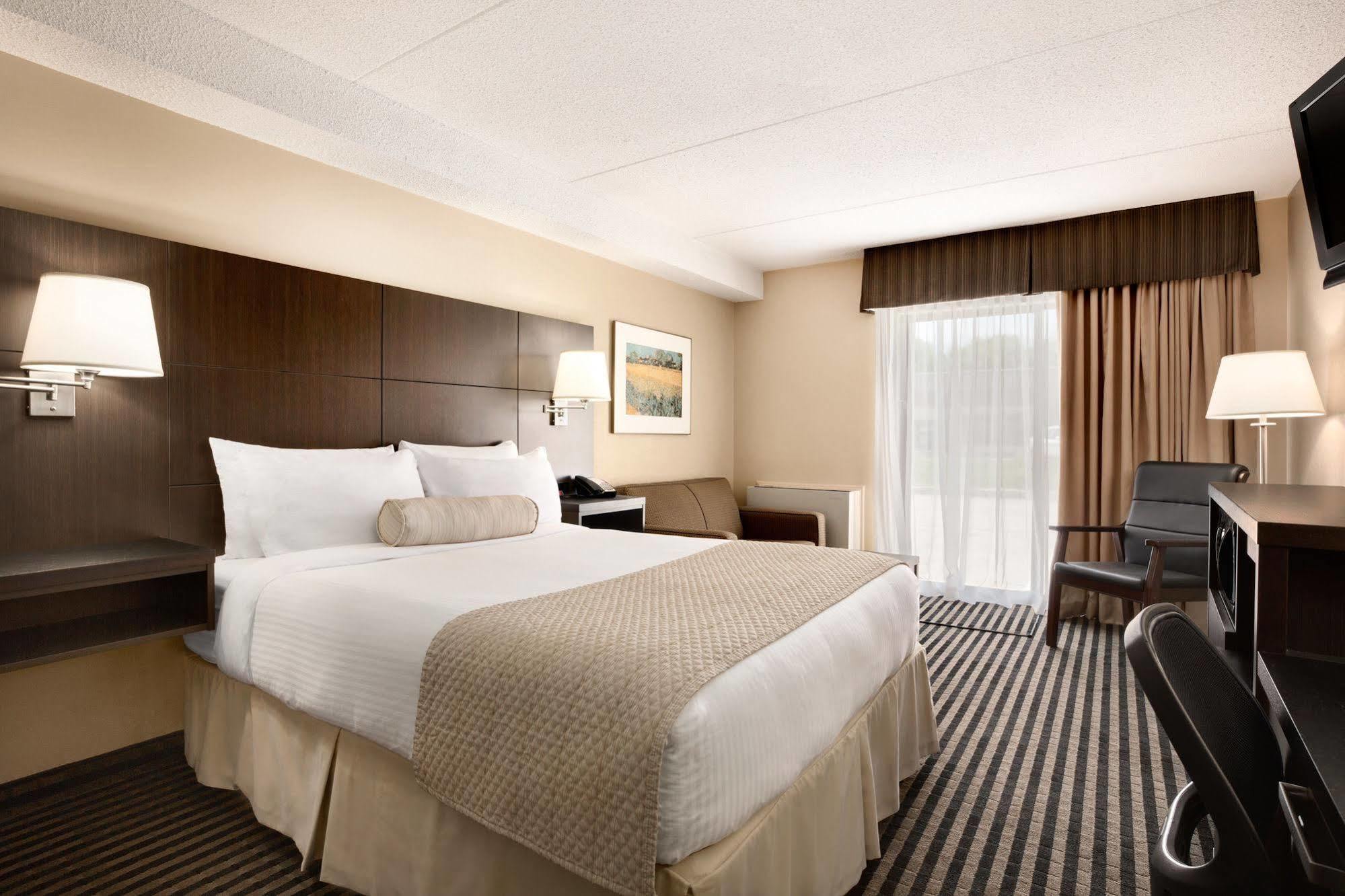 Days Inn By Wyndham Miramichi Nb Kültér fotó